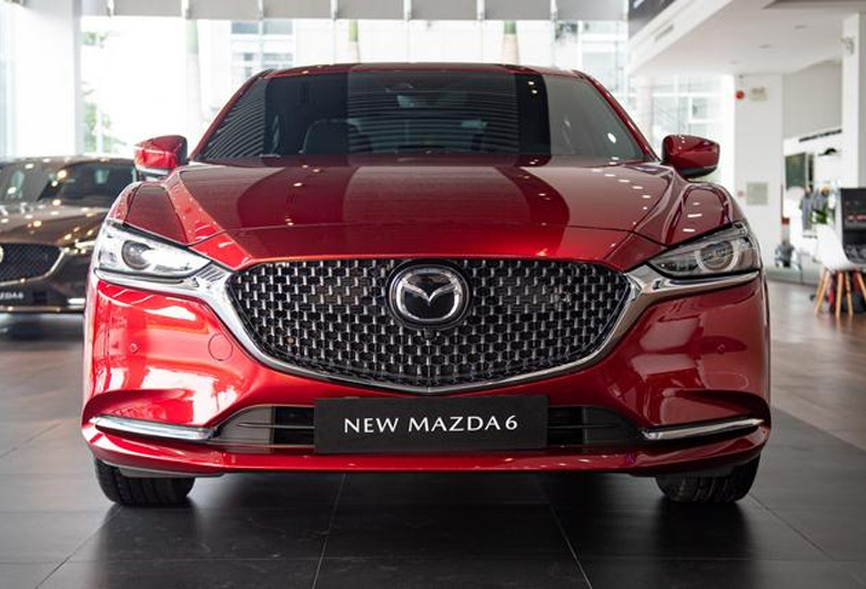 Đầu xe Mazda 6
