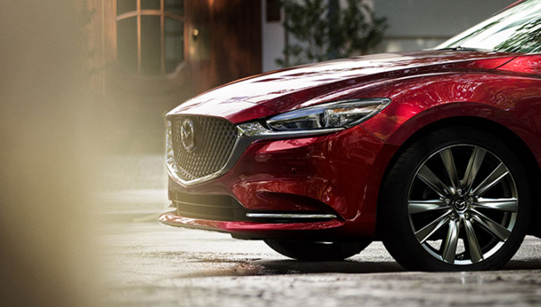 Trang bị ngoại thất của Mazda 6 khá hiện đại